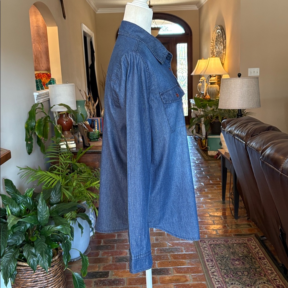 Luvamia Chambray Long Sleeve Button Down Denim Shirt size L - Picture 6 of 16